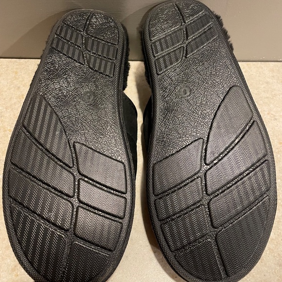 UGG Slipper Leisure Scuff Suede Shearling Lining Black Unisex / M8, W9 - Picture 4 of 9